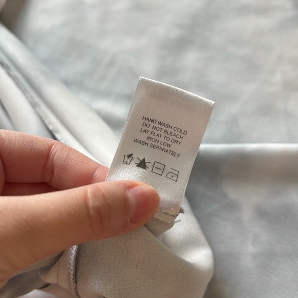 Superdown Satin Krystal Slit Detail Gray Tie Dye Patterned Maxi Dress - Picture 10 of 13